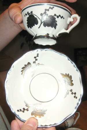 RUW6 Footed Cup & Saucer Set