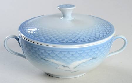 RCO22 Cream Soup Bowl & Lid Set