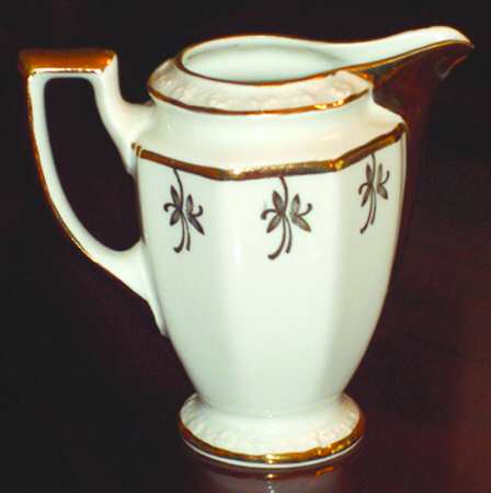 R1174 Creamer