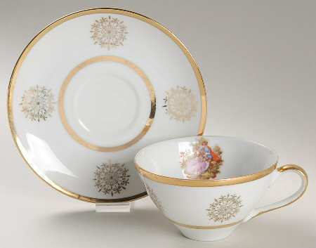 RBA18 Flat Cup & Saucer Set