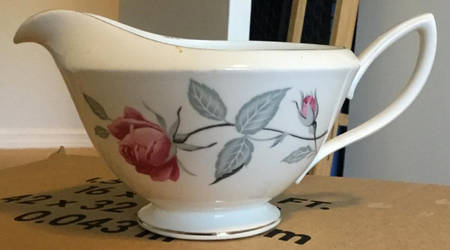 Trent Rose (Smooth) Creamer