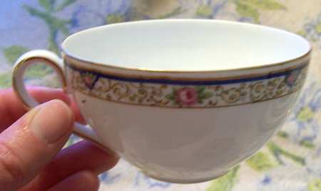 ROB335 Flat Cup