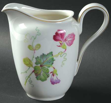 R1467 Creamer