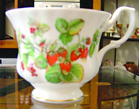 ROA150 Footed Cup