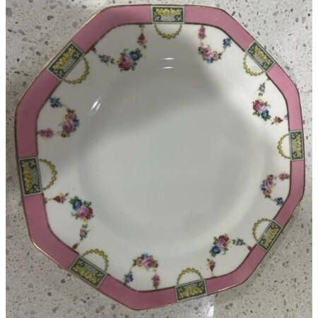 H212 by Royal Doulton