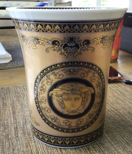 Arcadia (Medusa Gold) 7" Vase