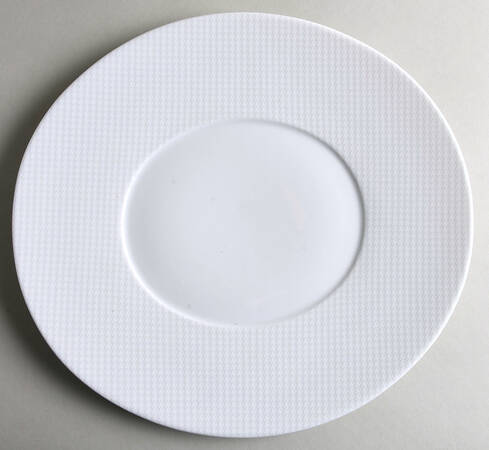 Checks 12" Oval Serving Platter