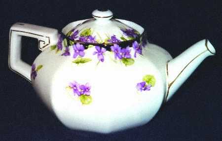 H2747 by Royal Doulton