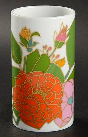 American Beauty Rose 4" Oval Vase