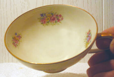 160 Footed Cup