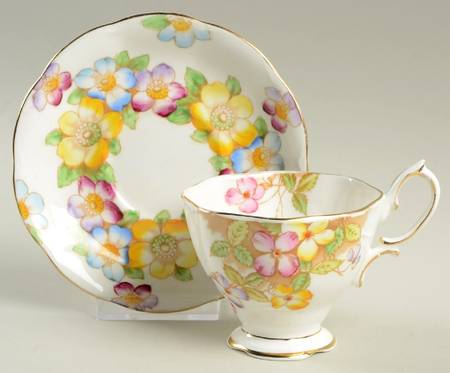 Clematis Footed Cup & Saucer Set