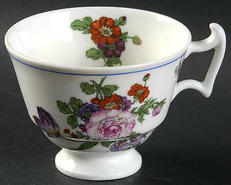 E8078 Footed Cup