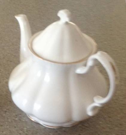 RSD40 Teapot & Lid