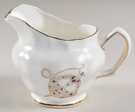 Tara Brooch (Smooth) Creamer