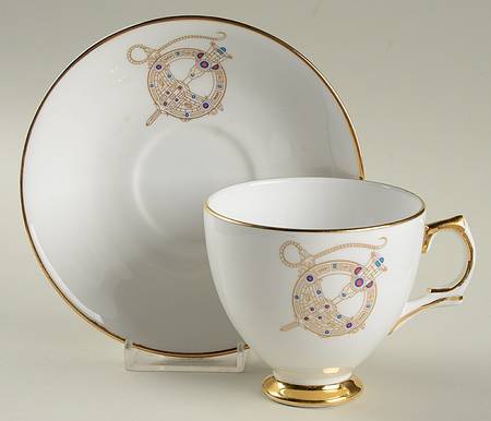 Tara Brooch (Smooth) Footed Cup & Saucer Set