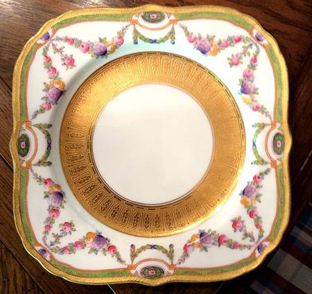 C1021 Verge Square Salad Plate