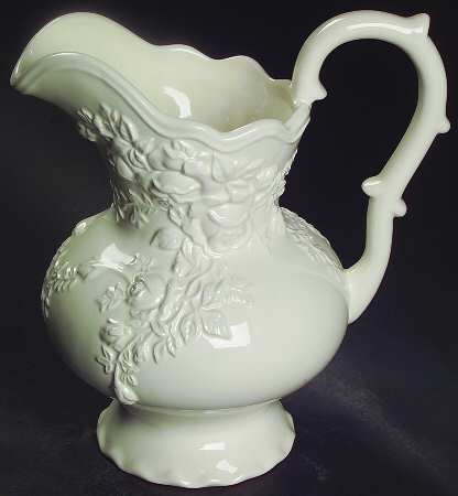 Old Country Roses (English Buffet Collection) 24 Oz Pitcher