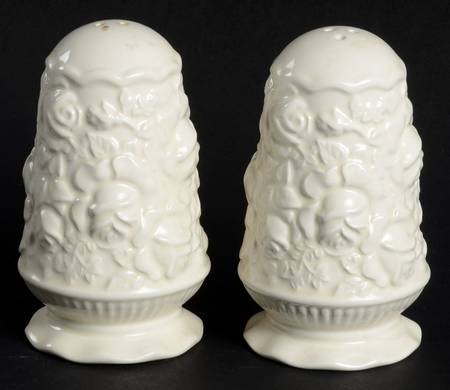Old Country Roses (English Buffet Collection) Salt & Pepper Set