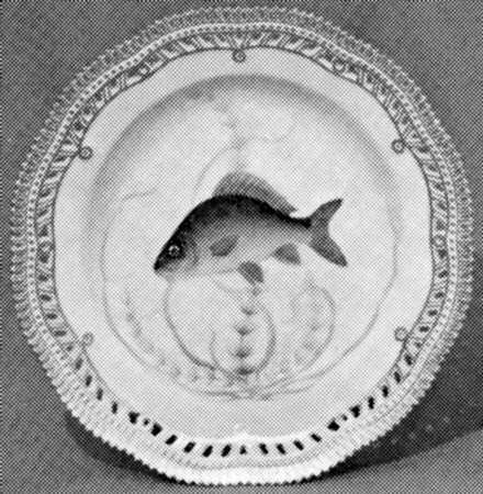 Flora Danica Fish Service 10" Pierced Plate