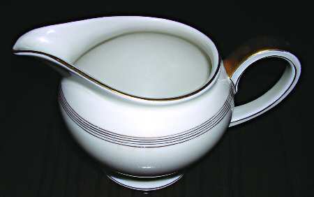 2490 Creamer