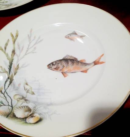R1511 Dinner Plate