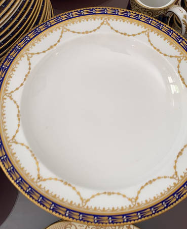 690 by Royal Crown Derby