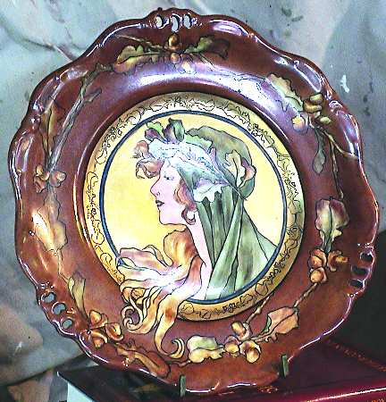 RD219 by Royal Doulton