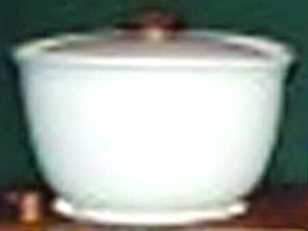 Buffet Royale 2 Qt Round Covered Casserole