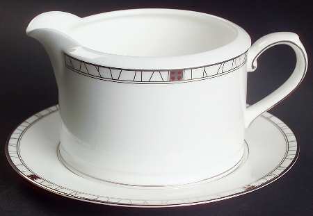 Elements Gravy Boat & Underplate