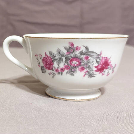 Claremont Footed Cup