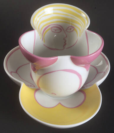 Rondo Extravaganza Flat Cup & Saucer Set