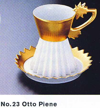 Rondo Extravaganza Flat Cup & Saucer Set