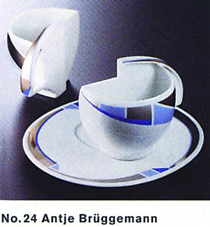 Rondo Extravaganza Flat Cup & Saucer Set