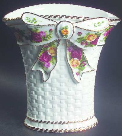 Old Country Roses 7" Vase by Royal Albert