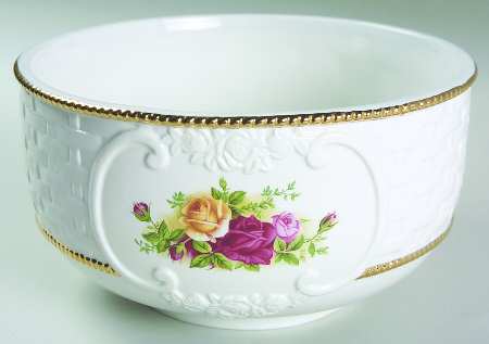 Old Country Roses Cameo Bowl by Royal Albert