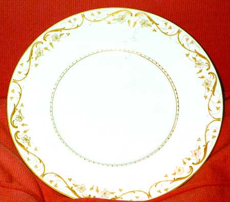 144 Gold by Royal Copenhagen