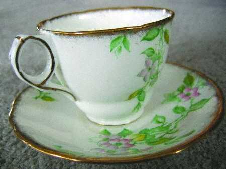 8341 Footed Cup & Saucer Set