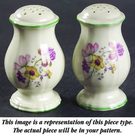 Chippendale All White Salt & Pepper Set