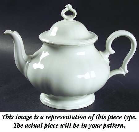 Rose Point Teapot & Lid
