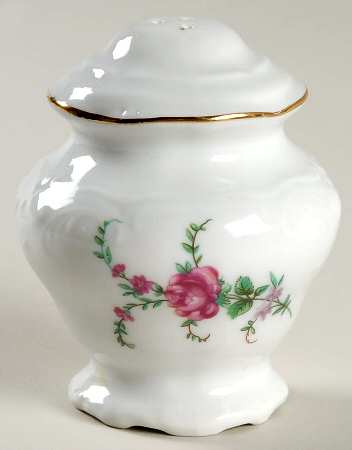 RKT23 Pepper Shaker