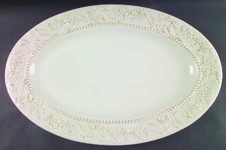 Hera 22" Oval Serving Platter