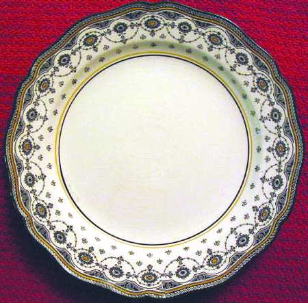 Apsley by Royal Doulton