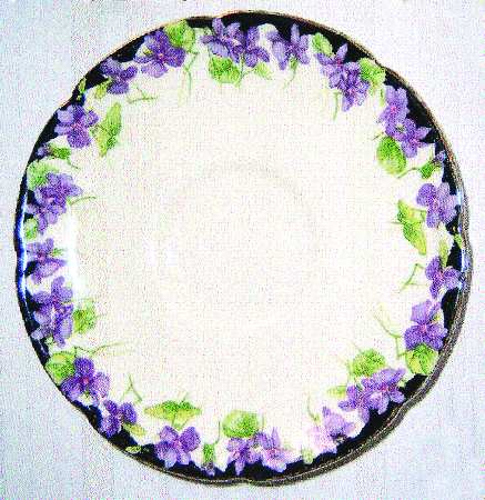 V2004 by Royal Doulton