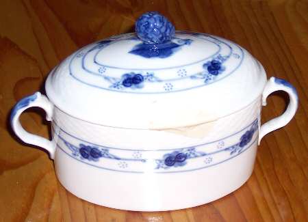 408 Sugar Bowl & Lid