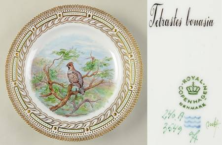 Flora Danica Game Series (Birds) Feathered Dinner Plate-Tetrastes bonasia/Grouse