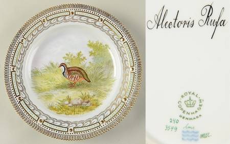 Flora Danica Game Series (Birds) Feathered Dinner Plate-Alectoris rufa/Partridge