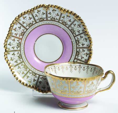 RW167 Footed Cup & Saucer Set