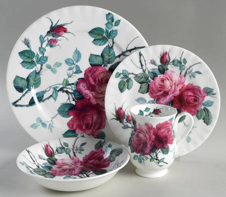 English Rose (Ribbed, No Trim) 4 Piece Place Setting