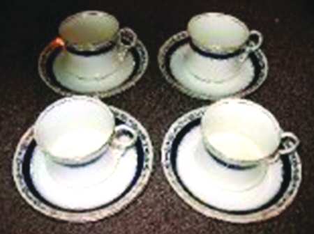 ROA174 Flat Cup & Saucer Set