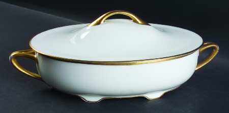 7411 Oval Covered Vegetable